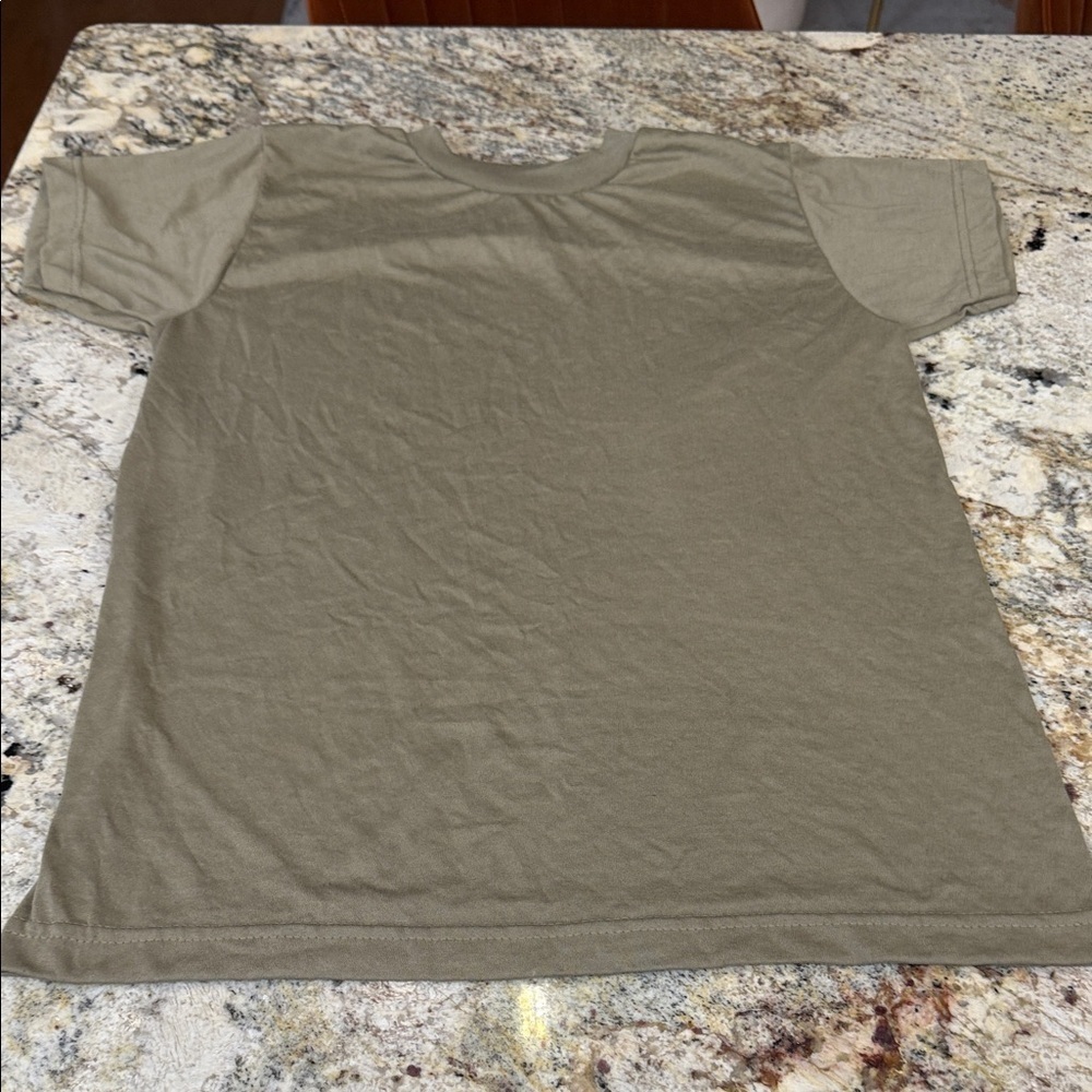 Olive Green T-Shirt Women’s Size S